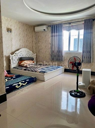 Chủ ngộp, thanh lý 790tr nhà mặt tiền. Cho thuê 25tr/th. Chợ Phú Lạc 