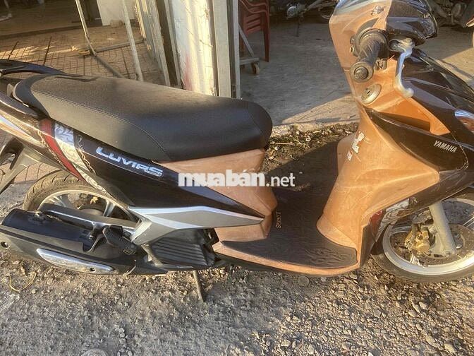 Yamaha Luvias màu Nâu