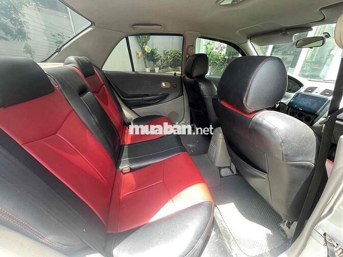 Ford Laser 2004 Lxi 1.6 MT - 240000 km