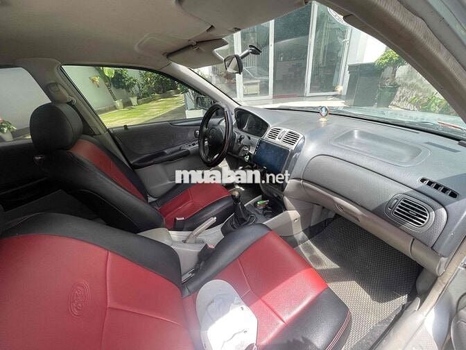 Ford Laser 2004 Lxi 1.6 MT - 240000 km