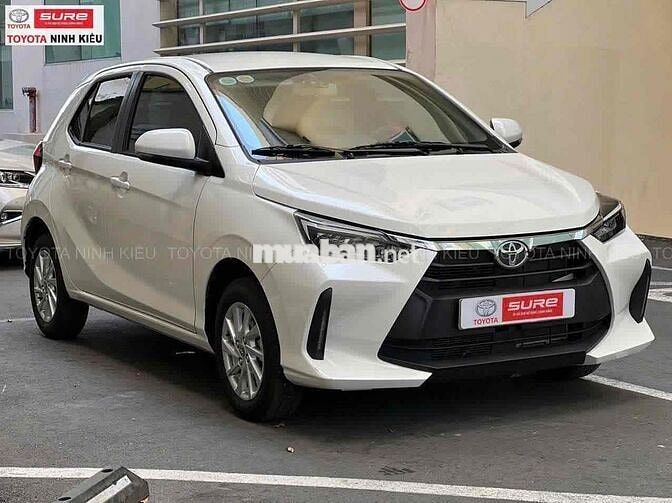Toyota Wigo 2025 1.2G Trắng 7500 km