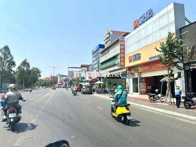 bán gấp 2 lô đất mặt tiền nguyễn hữu cảnh   p đông hoà