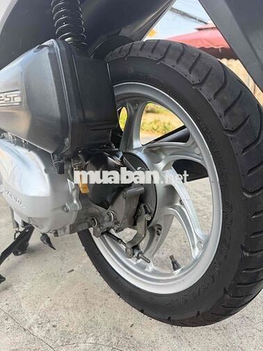 Honda Vision Trắng 23595 km