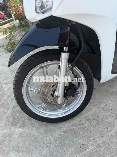 Honda Vision Trắng 23595 km