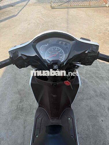 Honda Vision Trắng 23595 km