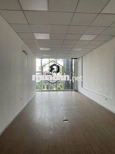 **CHO THUÊ NGUYÊN CĂN SƯƠNG NGUYỆT ÁNH Q1 - NGANG 5M NỞ HẬU**