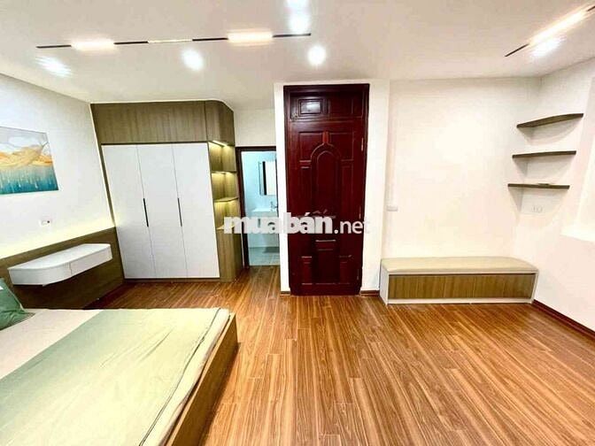 1 căn 30M  5 tầng MT 6m Nội thất cao cấp Kiến Hưng Hà Đông