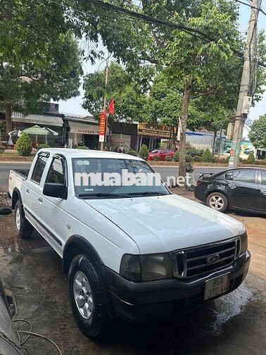 Ford Ranger 2005 XL 2.5 4X4 MT - 200000 km
