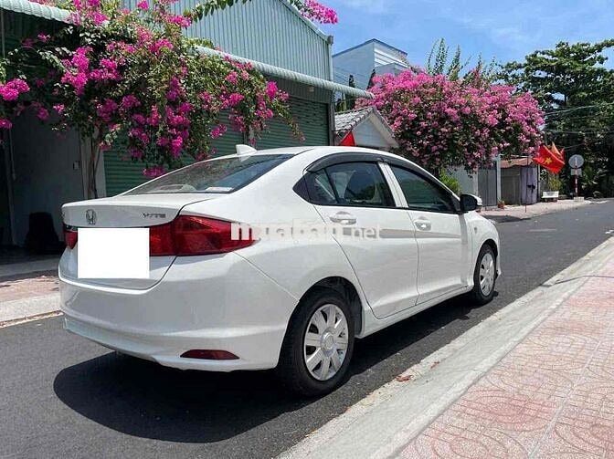 Honda City 2017 Số sàn Trắng