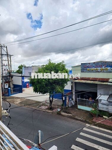 Nhà mặt tiền đường Trần Hưng Đạo - P1