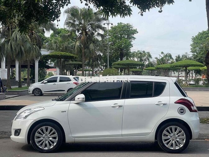 Bán xe suzuki swift sx 2014AT đẹp suất sắc