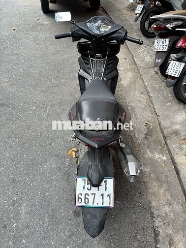 Honda Winner Đen