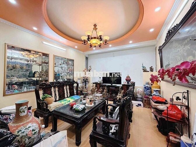CẦU GIẤY HƠN 20tỷ, 75m x OTÔ ĐỖ CỬA - KINH DOANH