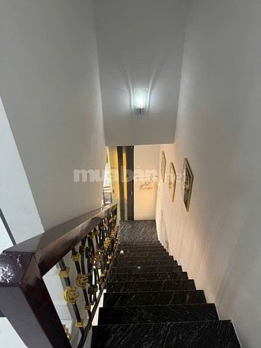 ☎️☎️BÁN NHÀ ĐẸP 3 PHÒNG NGỦ - HẺM XE HƠI - NGUYỄN VĂN QUỲ - QUẬN 7