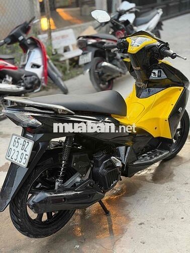 Honda Air Blade Fi 2015 Vàng đen máy zin 65 9 chủ