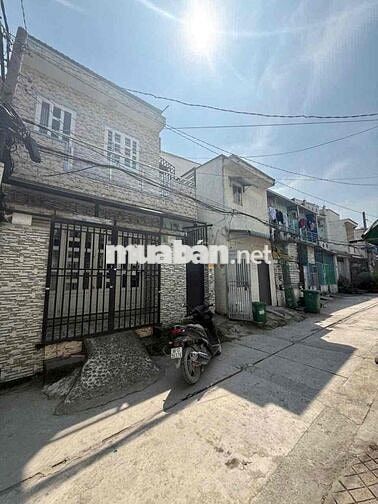 nhà thuê Nguyễn quý Yêm an lạc bình Tân DT 84m giá 8tr5