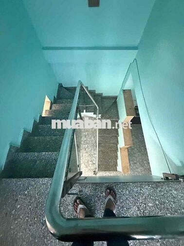 nhà thuê Nguyễn quý Yêm an lạc bình Tân DT 84m giá 8tr5
