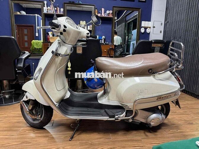 Piaggio Vespa 2012 Trắng