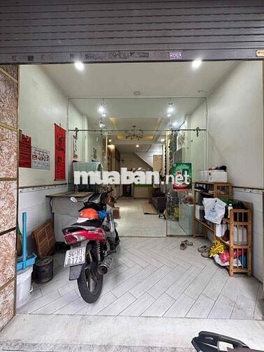 CHO THUÊ NHÀ NGUYÊN CĂN MẶT TIỀN 4 TẦNG – ĐƯỜNG CÔ GIANG, P.2, PHÚ NHU