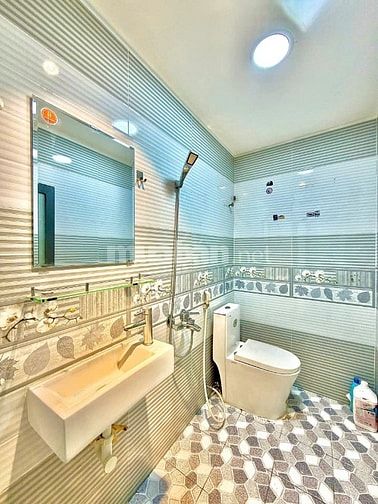 💥Mặt tiền thụt 42/ Huỳnh Đình Hai - Chợ Bà Chiểu, 3 tầng 103,5m2 SD