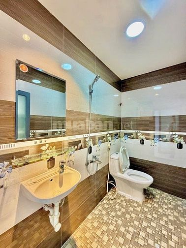 💥Mặt tiền thụt 42/ Huỳnh Đình Hai - Chợ Bà Chiểu, 3 tầng 103,5m2 SD