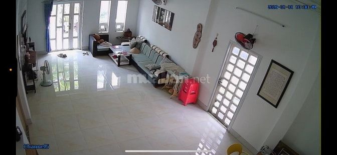 Nhà sân vườn, sân trước rộng rãi, sân sau vườn trái cây và cây cảnh