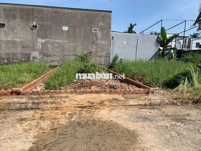 BÁN ĐẤT Q12 - XE TẢI NGŨ TRONG ĐẤT -  DT KHỦNG - GIÁ CỰA RẺ.