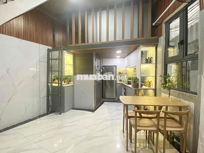 Cho Thuê Nhà Nguyên Căn - Đường Sư Vạn Hạnh - Mới Sẵn Nội Thất