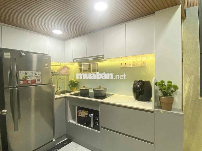 Cho Thuê Nhà Nguyên Căn - Đường Sư Vạn Hạnh - Mới Sẵn Nội Thất