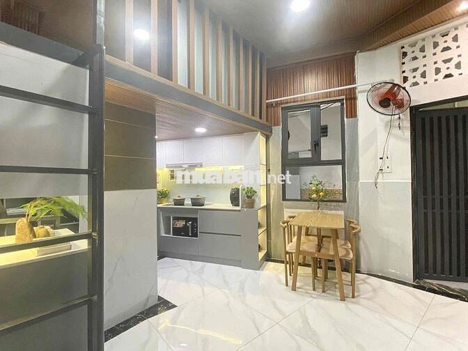 Cho Thuê Nhà Nguyên Căn - Đường Sư Vạn Hạnh - Mới Sẵn Nội Thất