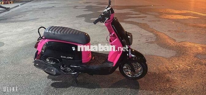 Yamaha Cuxi Hồng Đen