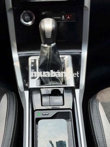 Toyota Veloz 2022 CVT 89.000 km Bạc