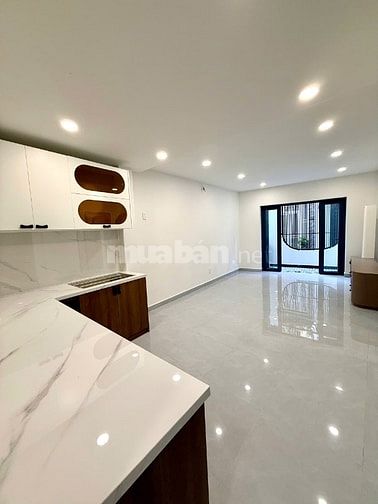 Bán nhà 68m²-ngang 6.2m giá 7.5 tỷ full nội thất tại Khánh Hội Quận 4