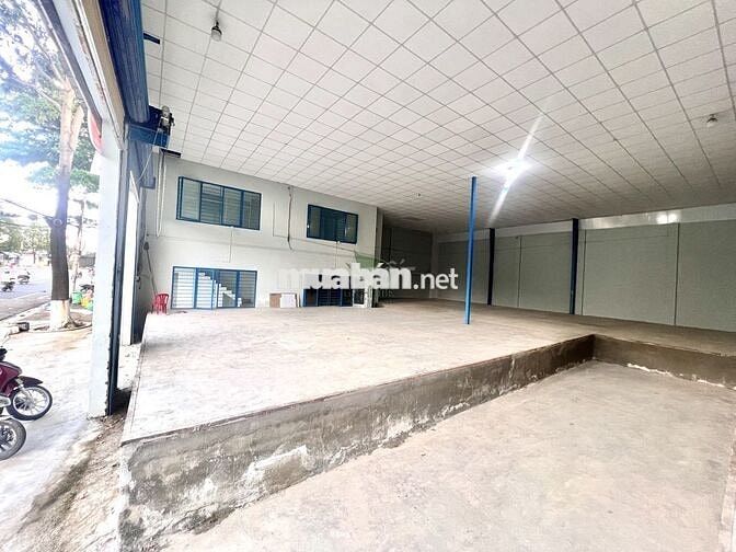 CHO THUÊ KHO XƯỞNG 400m2 NGANG 20M KHU VĨNH TRUNG GIÁ 45 TRIỆU/THÁNG