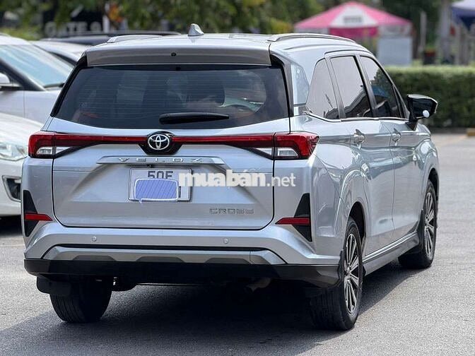 Toyota Veloz 2022 CVT 89.000 km Bạc
