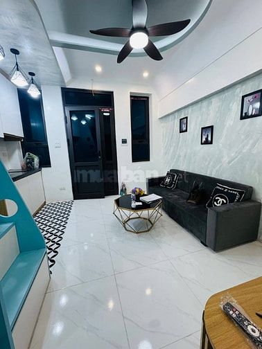 Bán Nhà Trần Đại  Nghĩa, Hai Bà Trưng 40m, giá 2.15 tỷ.