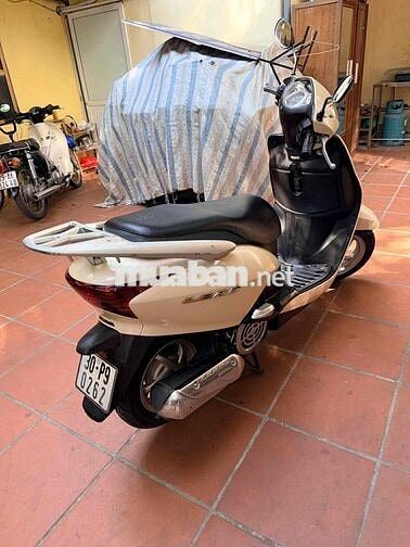 Honda Lead Vàng kem