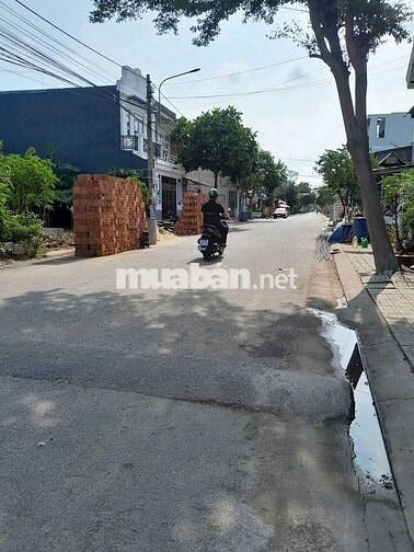 Đất 5 x 20m Mặt tiền đường số 9 KDC Trần Anh, gần trường Mỹ Hạnh Nam