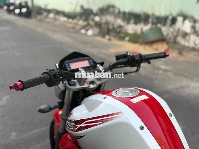 Yamaha FZS150 2015 lướt bao rút hồ sơ