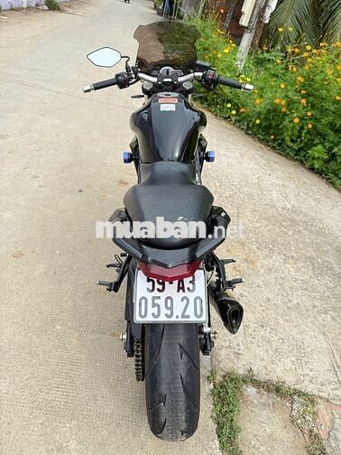 Ben 302 2015 Đen