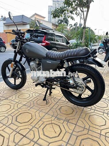 Yamaha YB125SP Đen Classic
