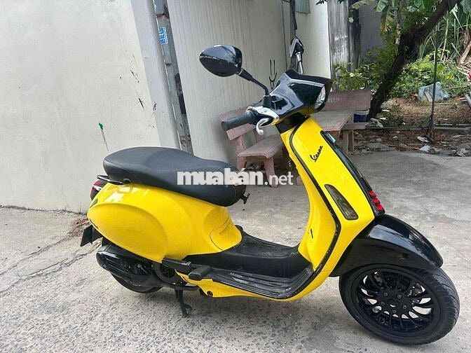 Piaggio Vespa Sprint Vàng bs47