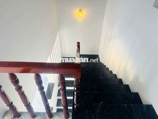 NHÀ TIỆN KINH DOANH ĐÚC 1 LẦU 5x16,77 Đ. HOÀNG PHAN THÁI.BÌNH CHANH