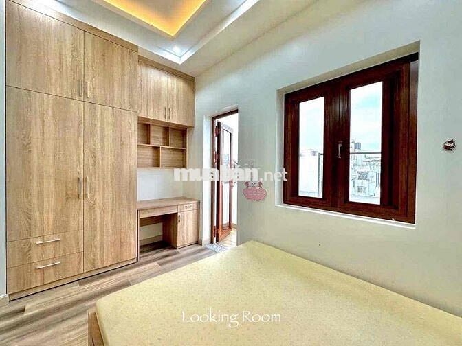 Studio Ban Công Tách Bếp | Mới 100% | Ngay Khu Bàu Cát