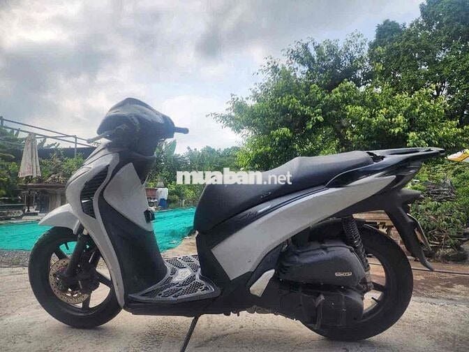 Honda SH Việt 150i 2015 Xám 40.000 km