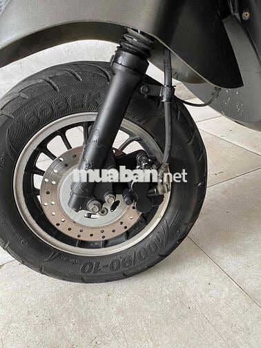 Piaggio Vespa 50 Xám Êm