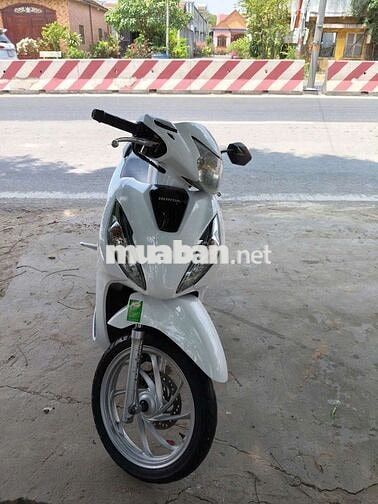Honda Vision 2023 Trắng Smartkey