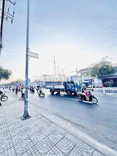 NHÀ MẶT TIỀN ĐẸP, ĐƯỜNG 30/4, TP. VŨNG TÀU (Cũ)
