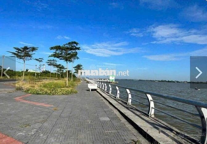 BÁN NỀN KỀ GÓC VỚI TRỤC
- ĐƯỜNG SỐ 5 - KDC VẠN PHÁT MÁI DẦM