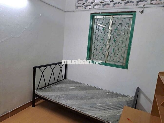 Cho thuê nhà hẻm lớn, xe hơi vô tận nhà